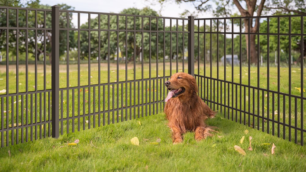 Rhodes style residential aluminum fencing in the Panama City, Florida area.